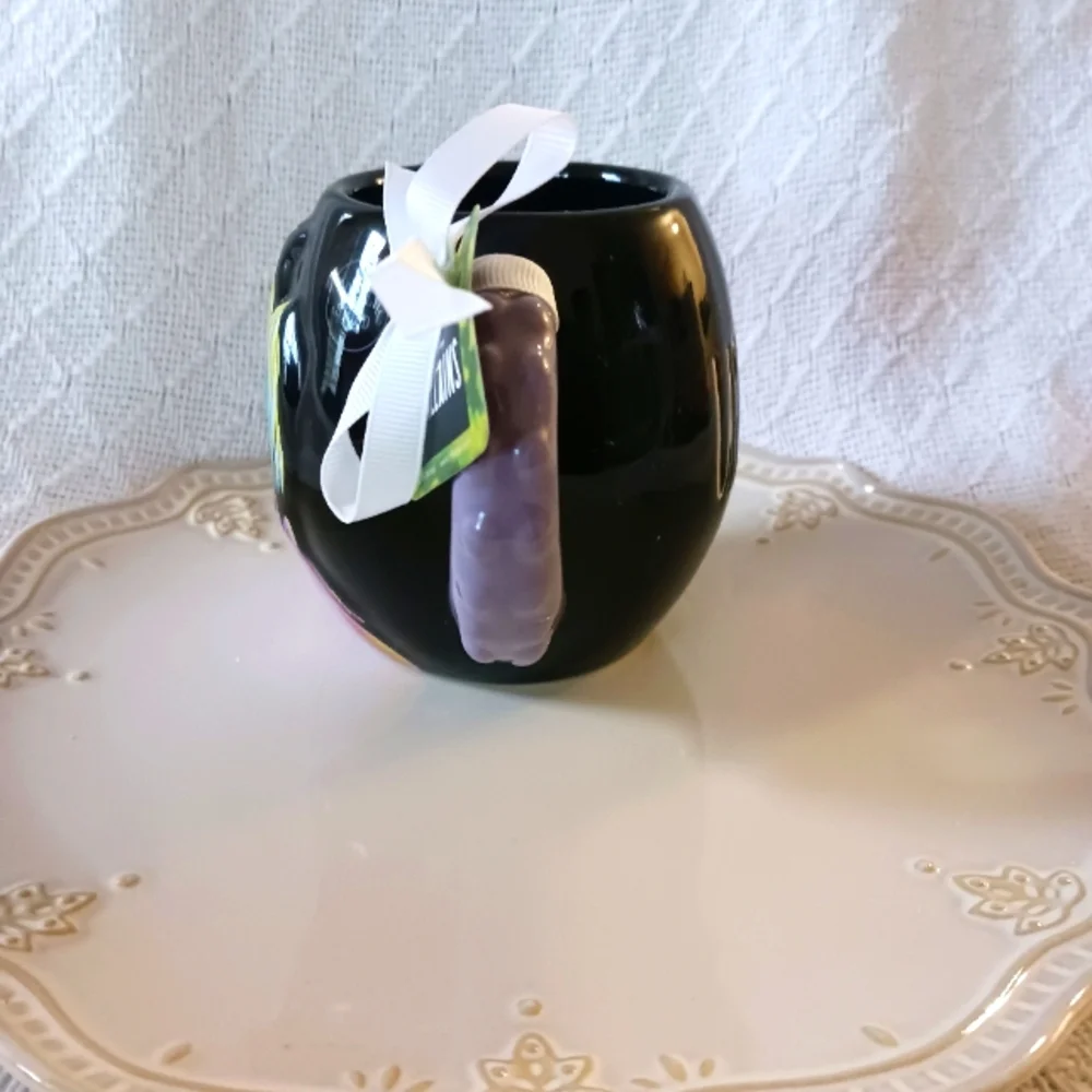 Rae Dunn × Disney Villains Ursula Double Sided Ceramic Mug - Picture 4 of 12